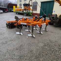 whatsapp image 2025 11 24 at.58.33