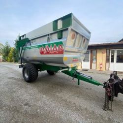 9795