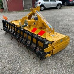 10440